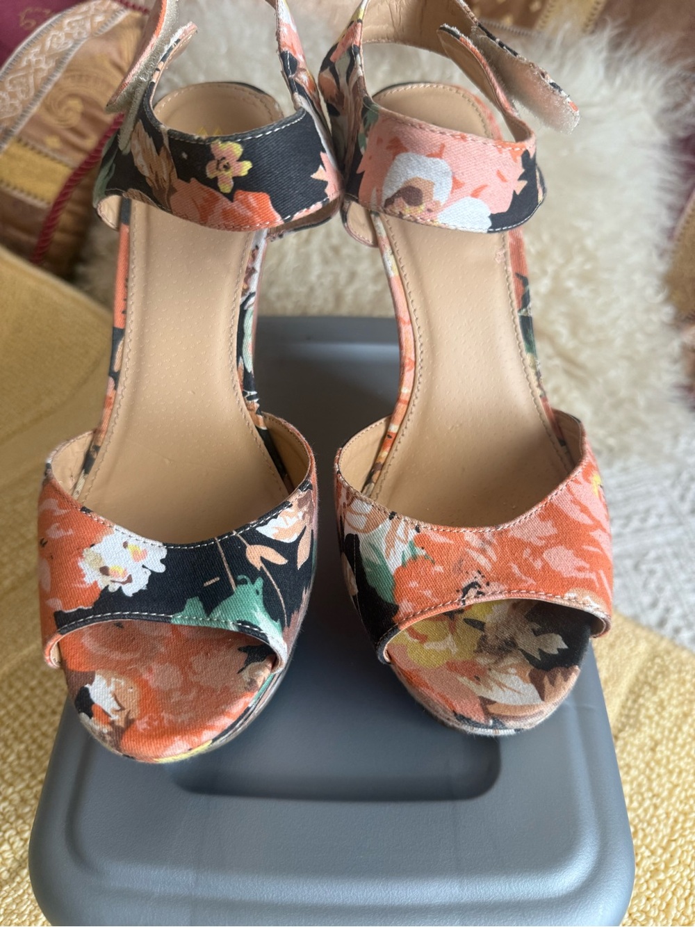 Shoe Dazzle Floral Open-Toe Ankle Strap Heels in Coral and Black
